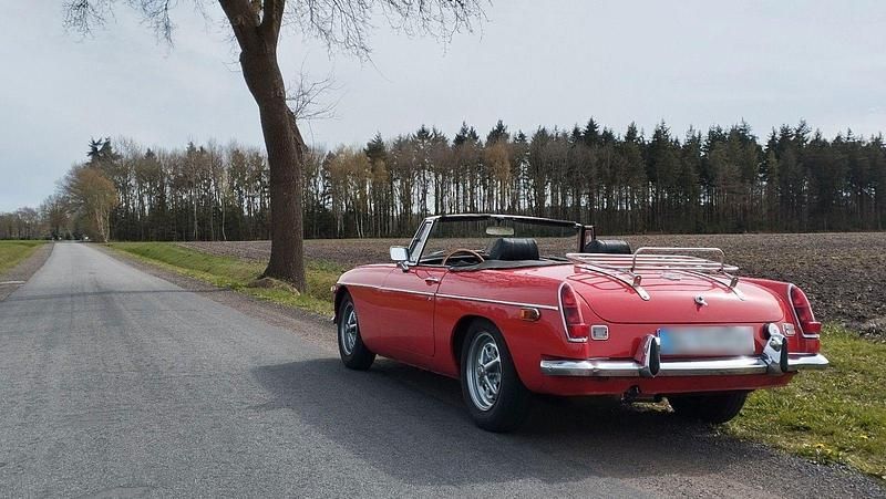 Gebraucht MG B 98 PS (72 kW) 1972 Rot Cabrio