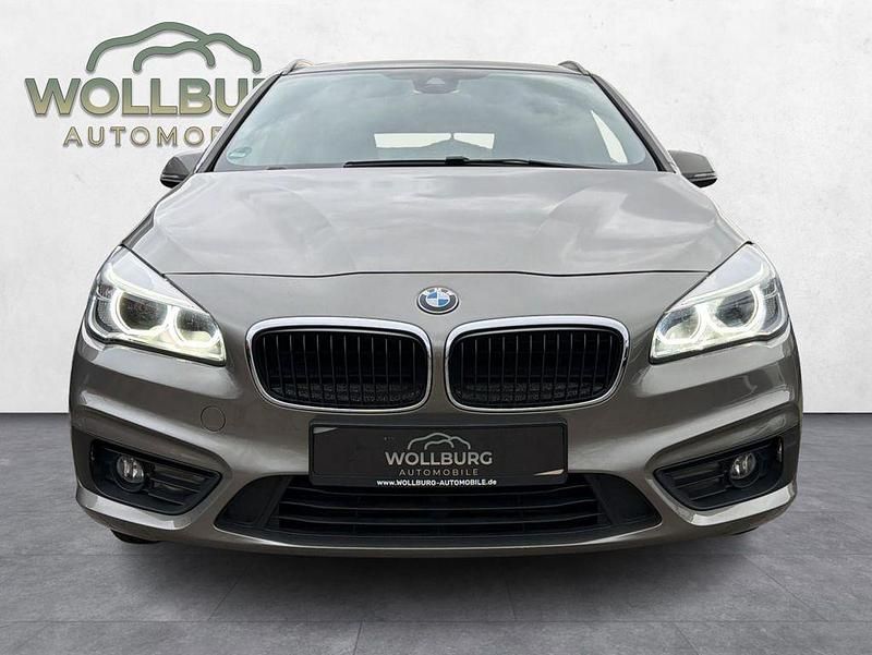 Gebraucht BMW 216 Active Tourer Advantage 116 PS (85 kW) 2017 Silber Van / Kleinbus