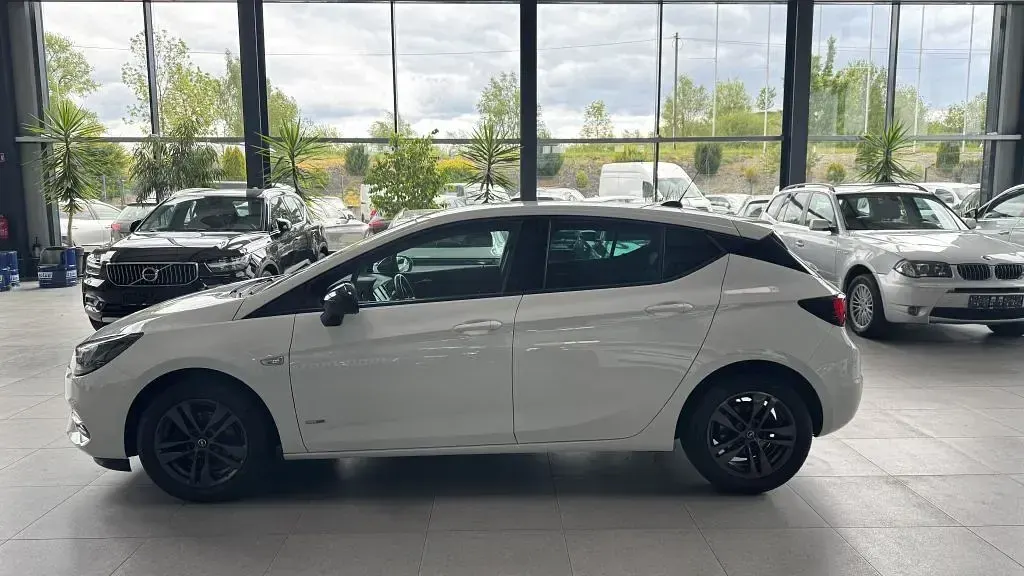 Usata Opel Astra Design & Tech 110 CV (80 kW) 2022 Other Utilitaria