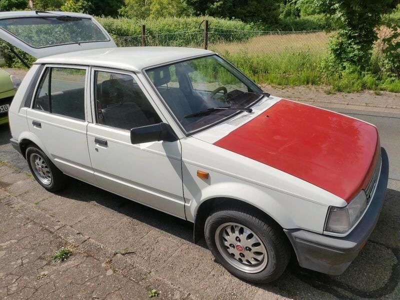 Weiß Gebraucht 1986 Daihatsu Charade Kleinwagen | 2.700 € - Bild 1/4