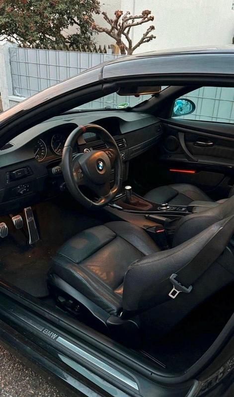 Gebraucht BMW 320 Cabriolet M Performance 170 PS (125 kW) 2008 Schwarz Cabrio