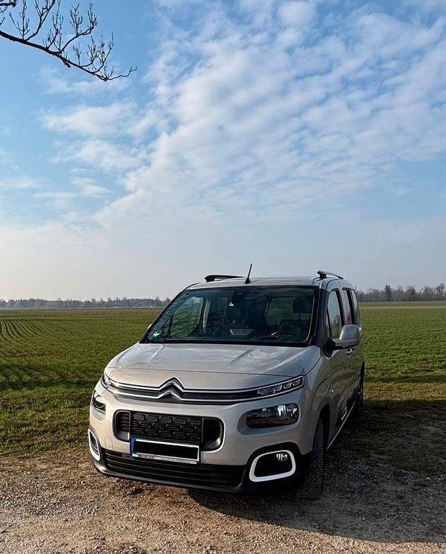Gebraucht Citroën Berlingo Shine 131 PS (96 kW) 2019 Grau Van / Kleinbus
