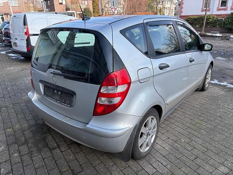 Gebraucht Mercedes A170 116 PS (85 kW) 2004 Silber Limousine