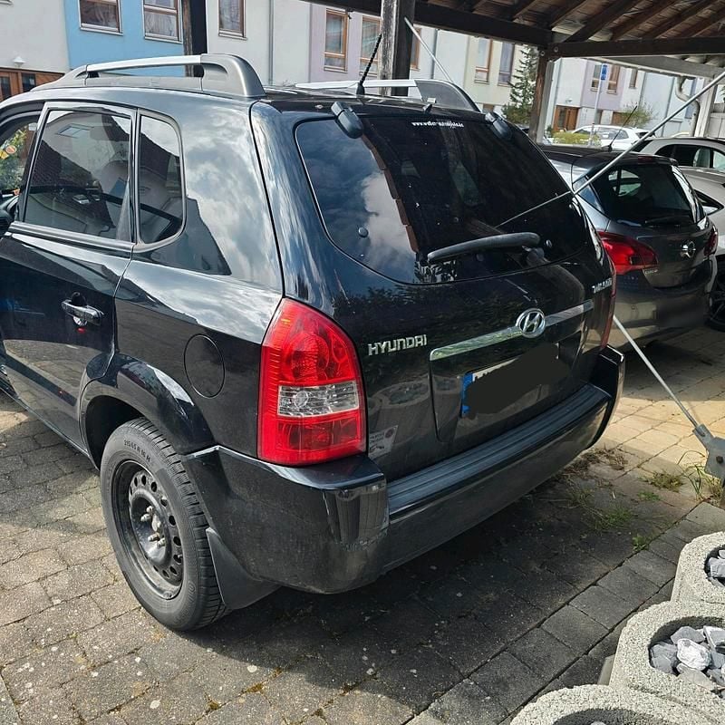 Gebraucht Hyundai Tucson 141 PS (103 kW) 2008 Schwarz SUV