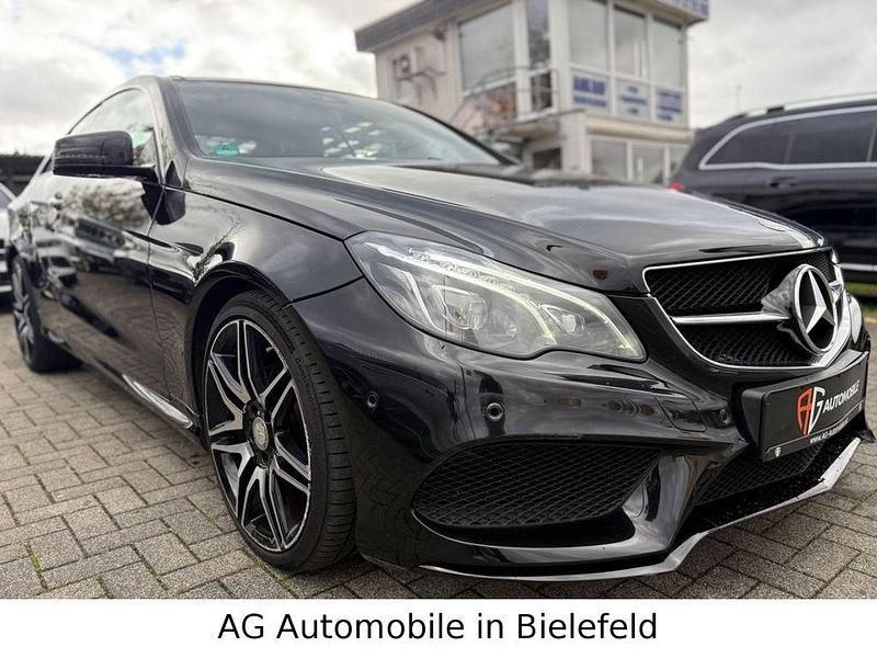 Schwarz Gebraucht 2017 Mercedes E200 AMG Coupé | 27.999 € (Superpreis) - Bild 1/4