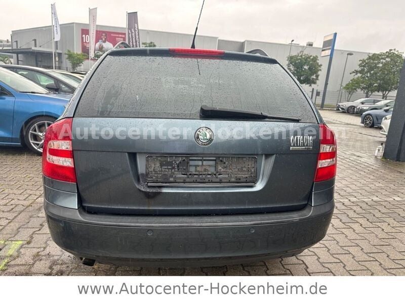 Gebraucht Skoda Octavia Ambiente 116 PS (85 kW) 2004 Grau Kombi