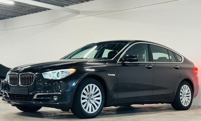 Braun Gebraucht 2014 BMW 520 Gran Turismo Luxury Line Limousine | 13.600 € (Superpreis) - Bild 1/4