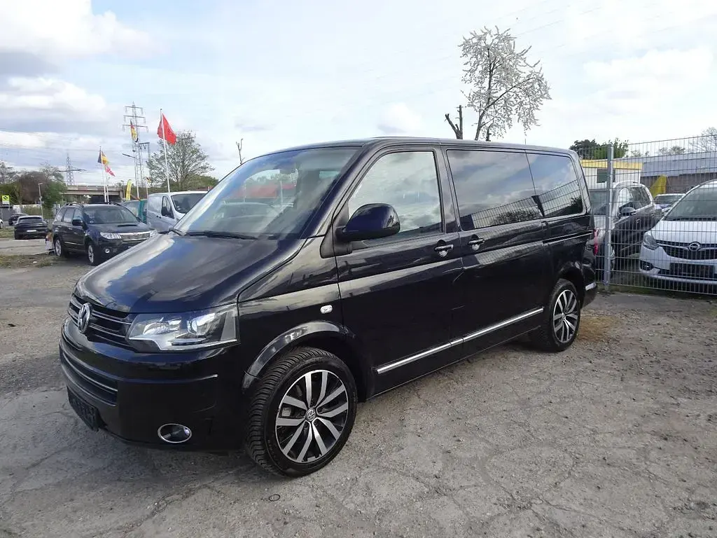 Usata VW Multivan 179 CV (131 kW) 2015 Nero Monovolume