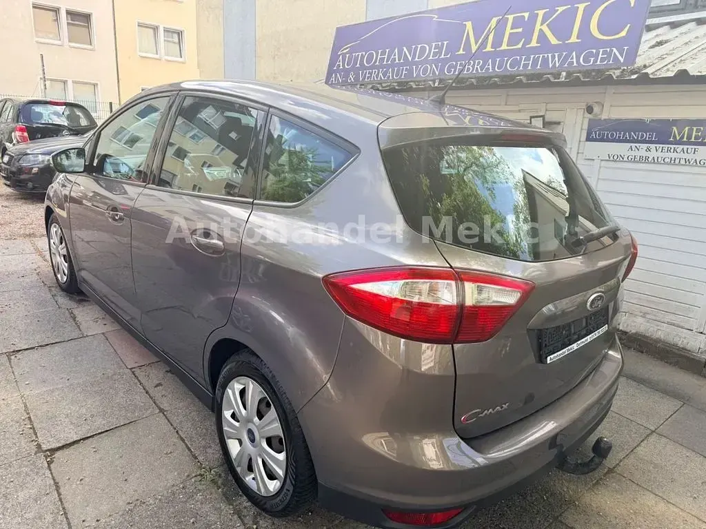 Gebraucht Ford C-MAX 125 PS (91 kW) 2012 Braun Van / Kleinbus