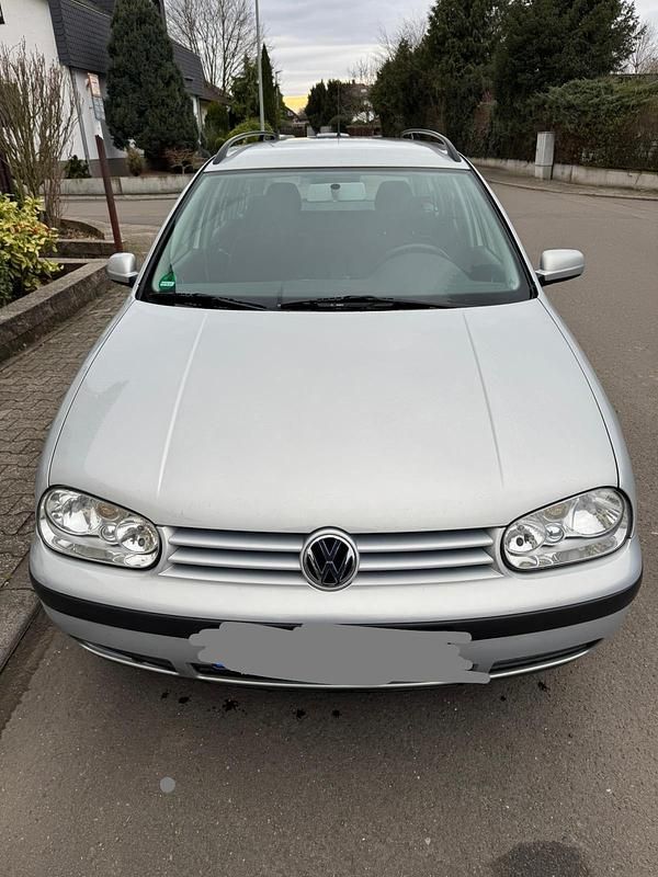 Grau Gebraucht 1999 VW Golf IV Kombi | 999 € (Guter Preis) - Bild 1/2