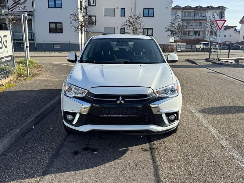 Weiß Gebraucht 2019 Mitsubishi ASX Diamant Edition SUV | 9.990 € (Guter Preis) - Bild 1/4