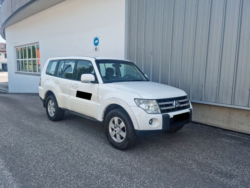 Gebraucht 2007 Mitsubishi Pajero SUV | 4.990 € - Bild 1/4