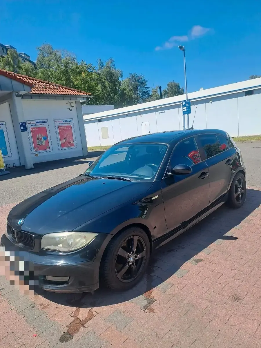 Gebraucht BMW 120 177 PS (130 kW) 2007 Schwarz Kleinwagen