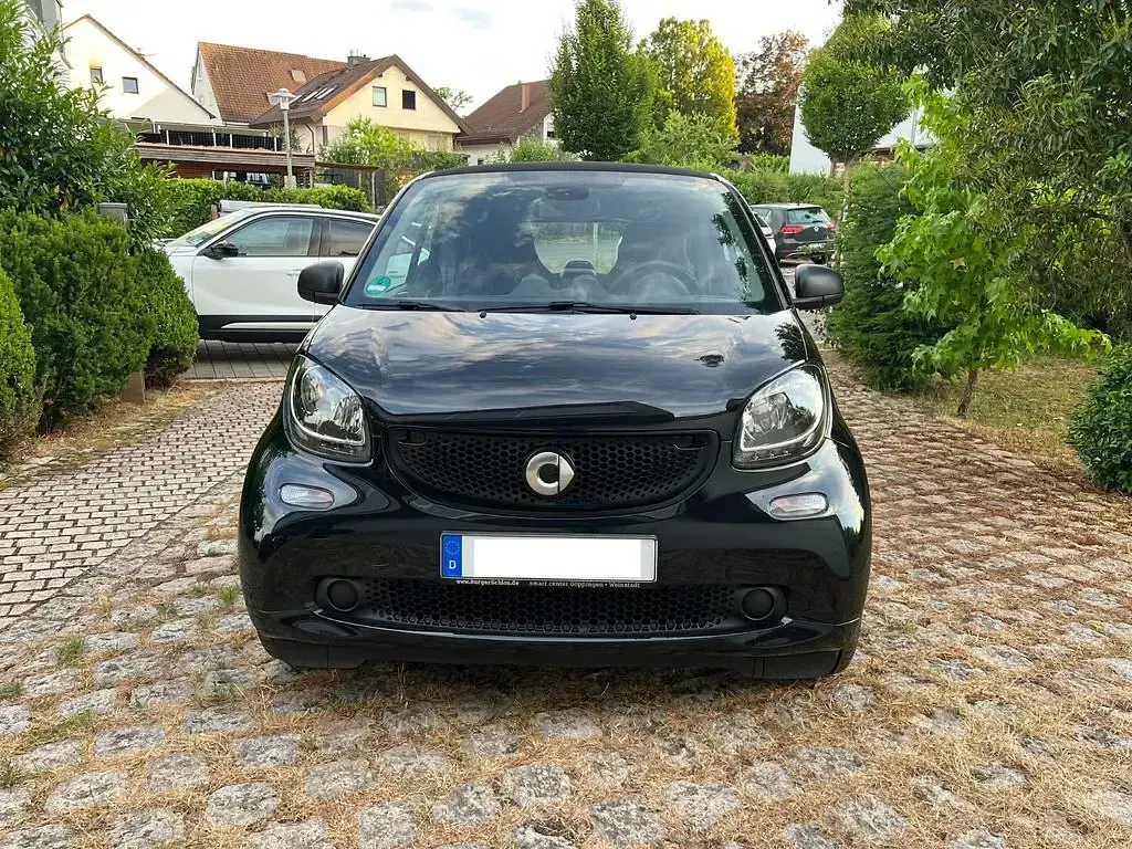 Gebraucht Smart ForTwo Coupé Passion 90 PS (66 kW) 2017 Schwarz Coupé
