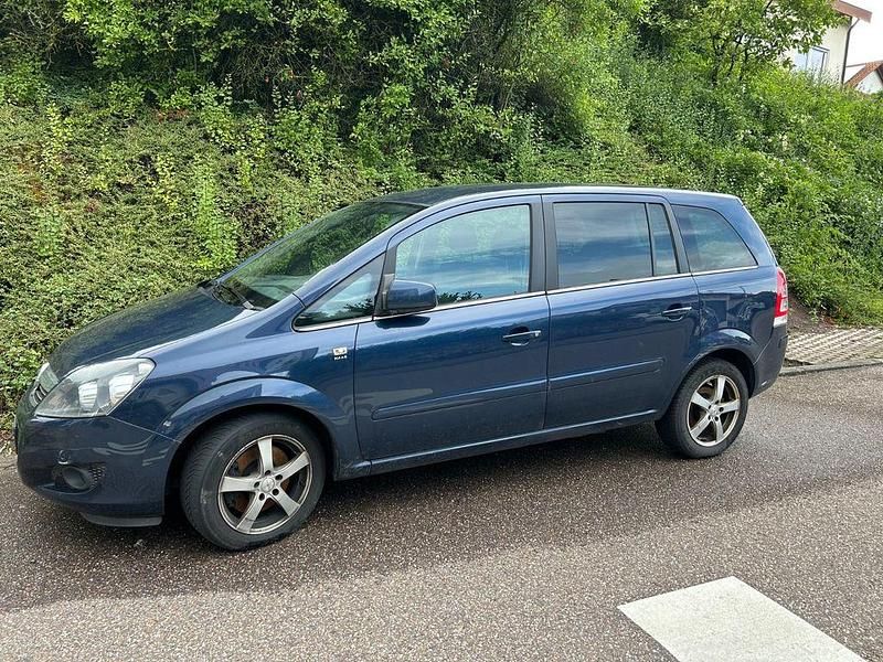 Blau Gebraucht 2011 Opel Zafira Van / Kleinbus | 1.500 € (Superpreis) - Bild 1/2