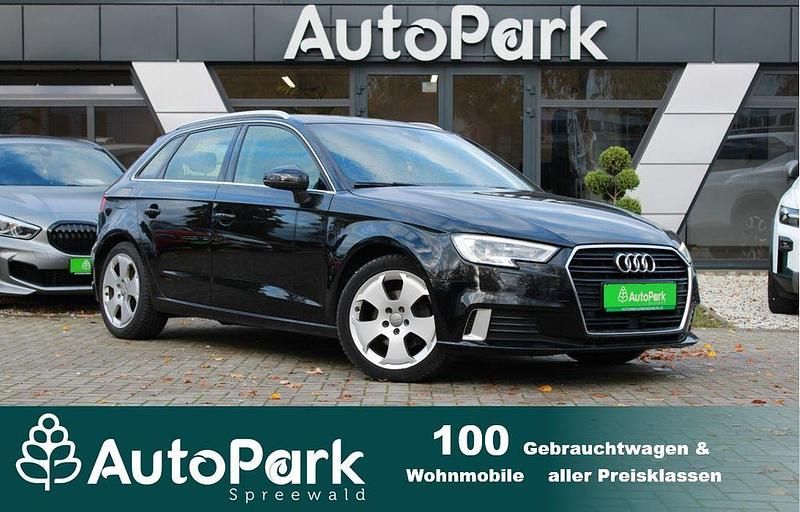 Brillantschwarz Gebraucht 2018 Audi A3 Sport Limousine | 15.100 € (Superpreis) - Bild 1/3