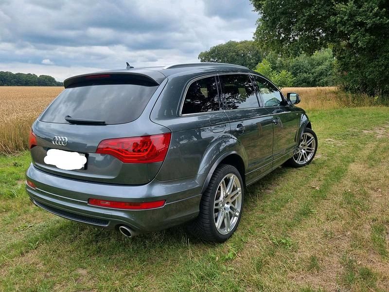 Usata Audi Q7 245 CV (180 kW) 2012 Grigio SUV