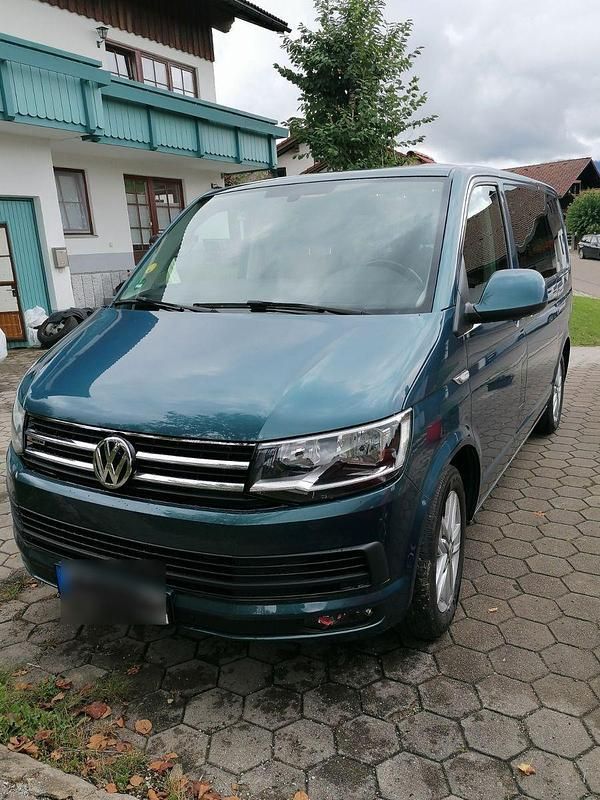 Grün Gebraucht 2016 VW T6 Van | 27.800 € (Guter Preis) - Bild 1/4