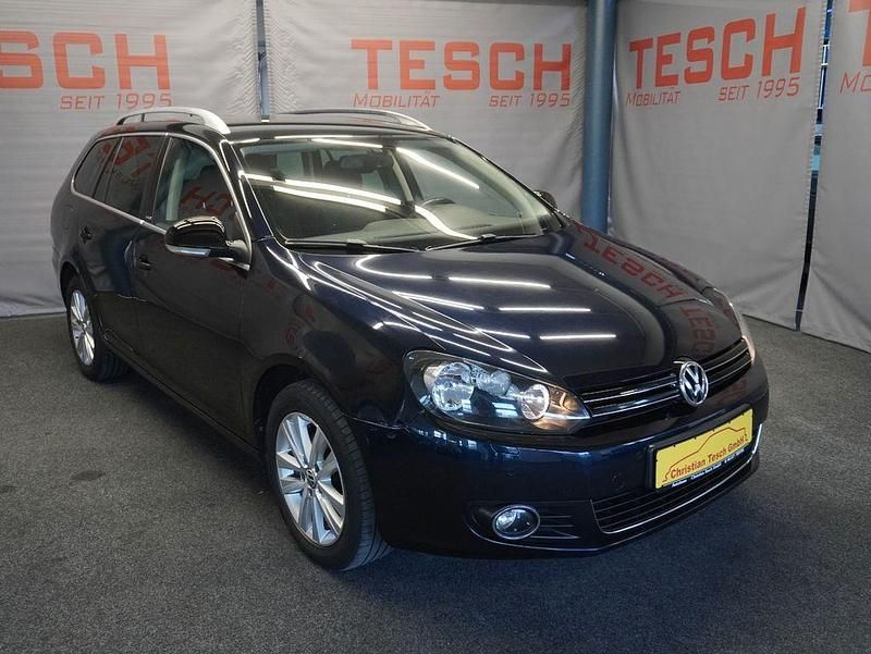 Gebraucht VW Golf VI 105 PS (77 kW) 2011 Blau Kleinwagen