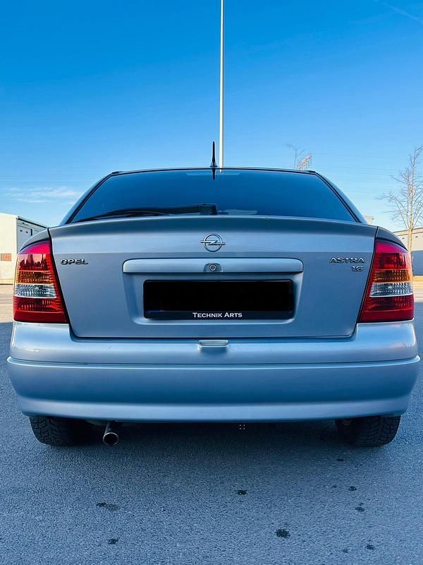 Gebraucht Opel Astra 2002 Grau Limousine