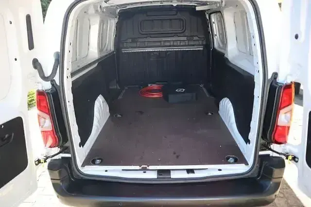 Gebraucht Opel Combo-e Life Edition 100 kW (136 PS) 2022 Weiß Kombi