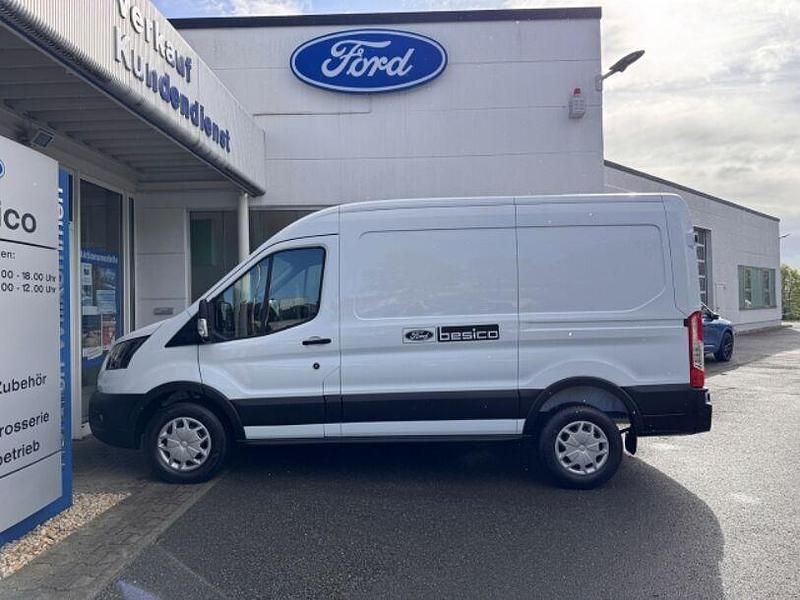 Gebraucht Ford Transit Trend 131 PS (96 kW) 2023 Frostweiß (weiss) Van / Kleinbus