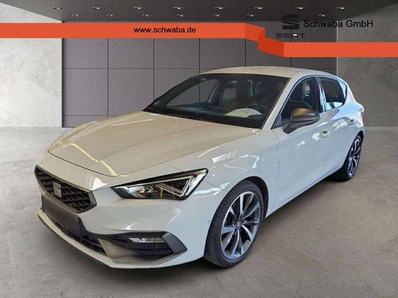 Nevada weiß metallic Gebraucht 2021 Seat Leon FR Limousine | 22.990 € (Etwas zu teuer) - Bild 1/4