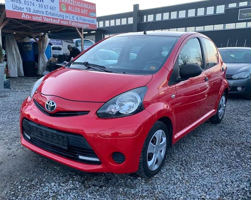 Gebraucht Toyota Aygo Cool 68 PS (50 kW) 2014 Other Kleinwagen