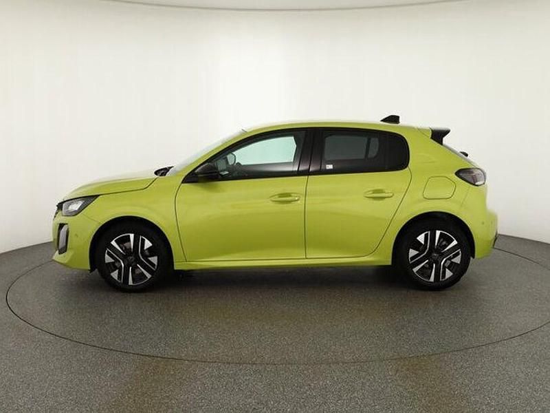 Neu Peugeot 208 110 PS (80 kW) 2025 Gelb Kleinwagen