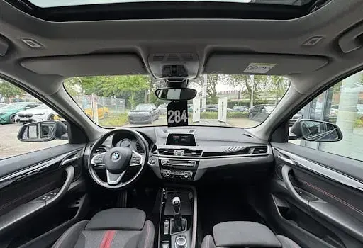 Gebraucht BMW X1 Sport Line 140 PS (102 kW) 2019 Silber SUV
