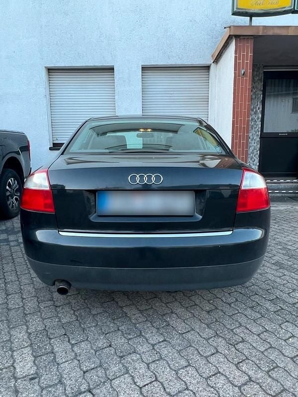 Gebraucht Audi A4 140 PS (102 kW) 2001 Schwarz Limousine