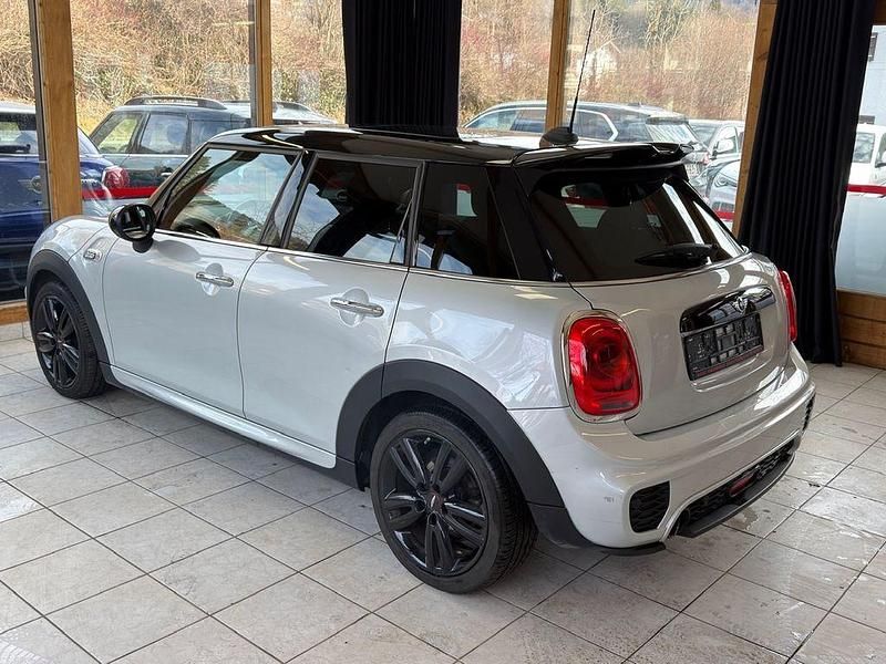 Gebraucht Mini Cooper 136 PS (100 kW) 2018 Silber Kleinwagen