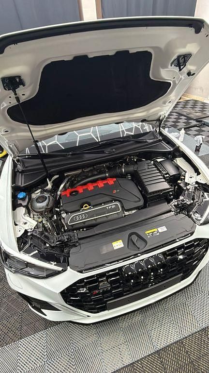 Gebraucht Audi RS Q3 Ambiente 400 PS (294 kW) 2022 Weiß SUV