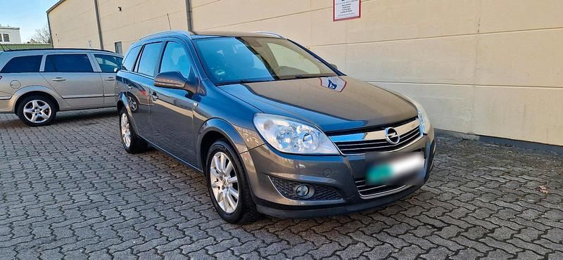 Gebraucht Opel Astra Eco 90 PS (66 kW) 2009 Grau Kombi