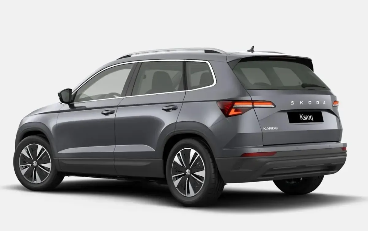 Neu Skoda Karoq Selection 150 PS (110 kW) 2026 Smokey diamondsilber metallic SUV