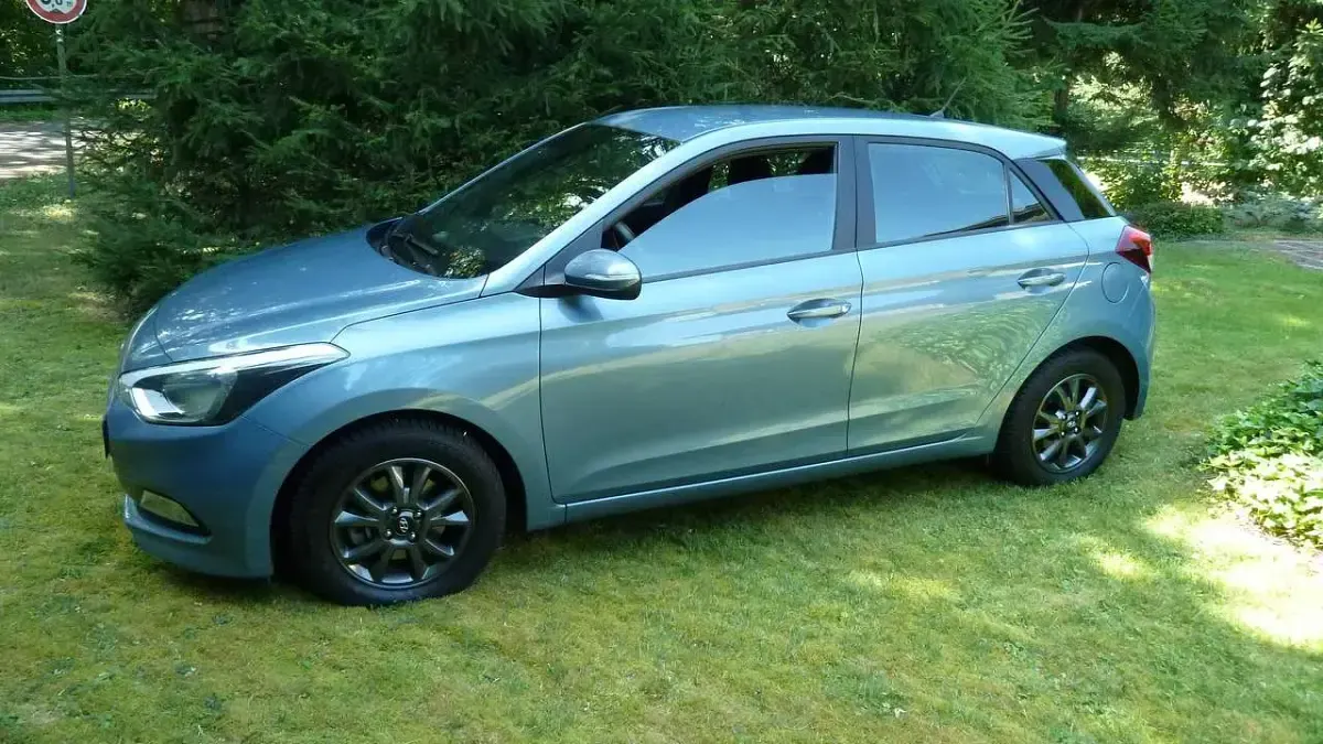 Gebraucht Hyundai i20 Active 101 PS (74 kW) 2018 Blau Kleinwagen