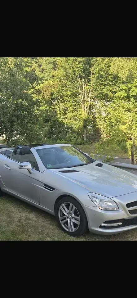 Gebraucht Mercedes SLK200 184 PS (135 kW) 2012 Grau Cabrio