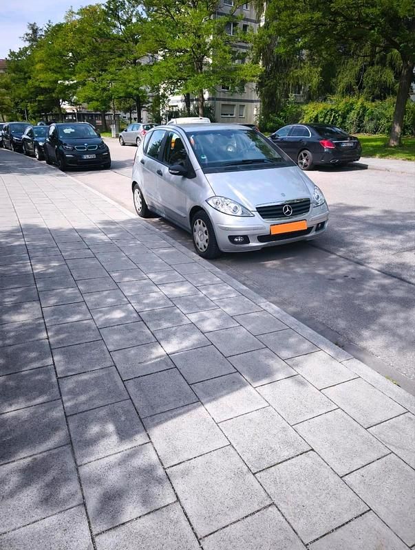 Gebraucht Mercedes A150 95 PS (69 kW) 2005 Silber Kleinwagen