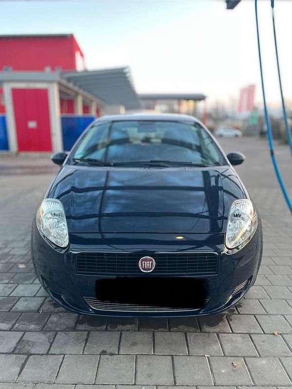 Blau Gebraucht 2009 Fiat Grande Punto Kleinwagen | 2.700 € (Fairer Preis) - Bild 1/4