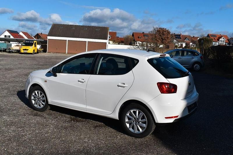 Second-hand Seat Ibiza Reference 90 CP (66 kW) 2015 Alb Berlinǎ