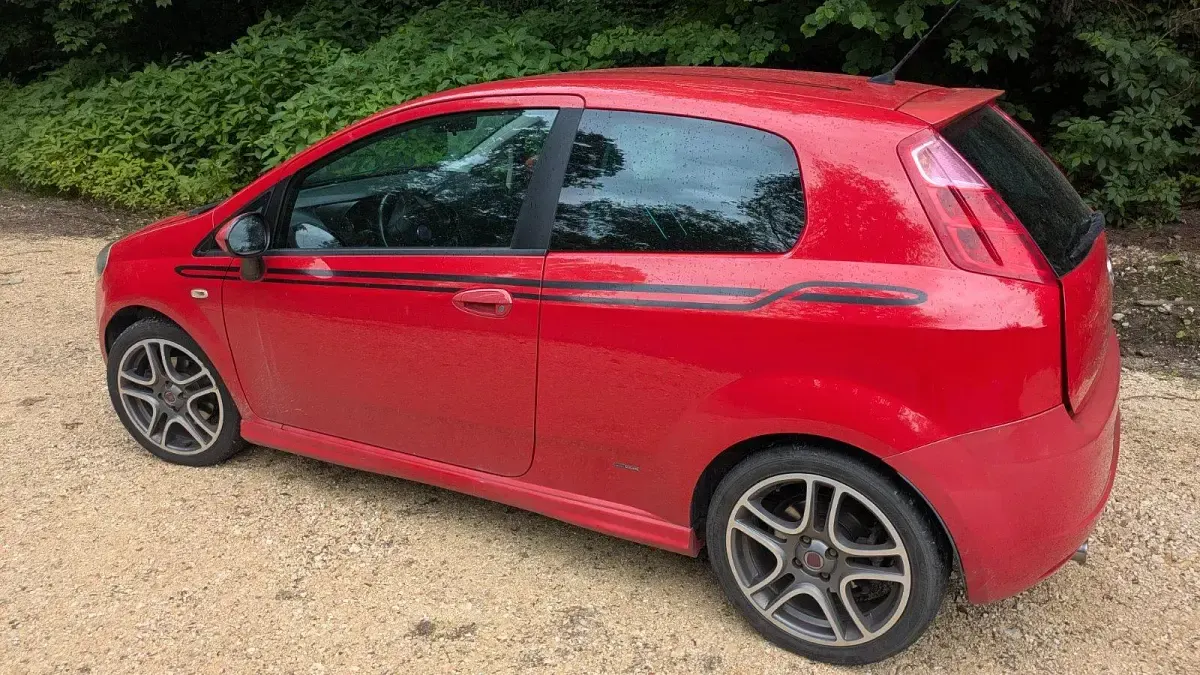 Gebraucht Fiat Punto 120 PS (88 kW) 2008 Rot Kleinwagen