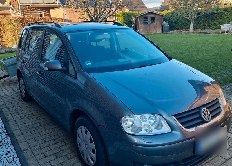 Gebraucht VW Touran 105 PS (77 kW) 2004 Grau Van / Kleinbus