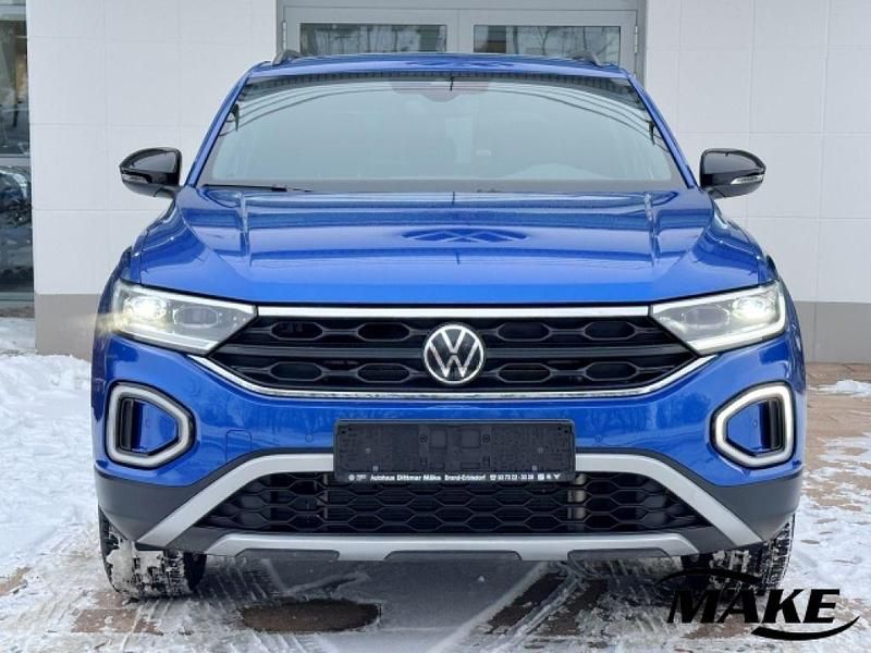 Gebraucht VW T-Roc Goal 150 PS (110 kW) 2024 Ravennablau metallic (metallic) SUV