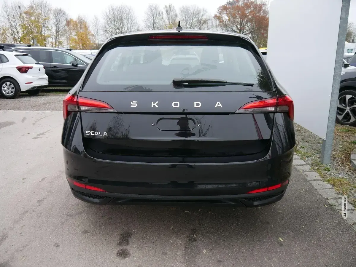 Neu Skoda Scala Selection 116 PS (85 kW) 2026 Schwarz metallic Kleinwagen