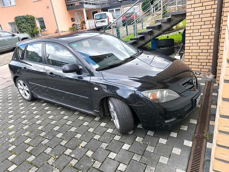 Schwarz Gebraucht 2006 Mazda 3 Limousine | 1.600 € (Guter Preis) - Bild 1/3