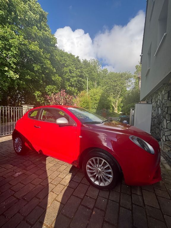 Rot Gebraucht 2016 Alfa Romeo MiTo Kleinwagen | 5.000 € (Superpreis) - Bild 1/4