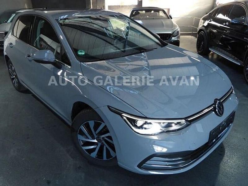 Gebraucht VW Golf VII 54 PS (39 kW) 2021 Andere Limousine