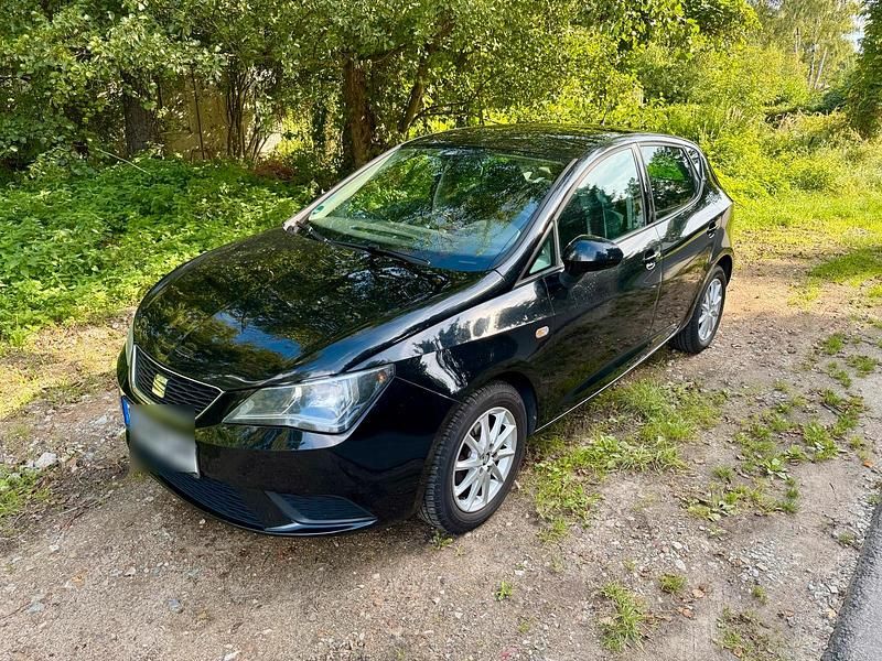 Schwarz Gebraucht 2015 Seat Ibiza Kleinwagen | 4.999 € (Guter Preis) - Bild 1/4