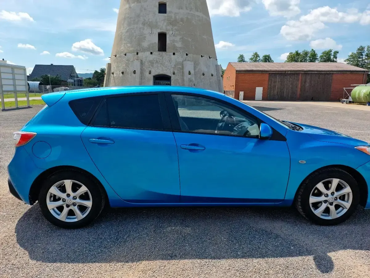Gebraucht Mazda 3 109 PS (80 kW) 2009 Blau Kleinwagen