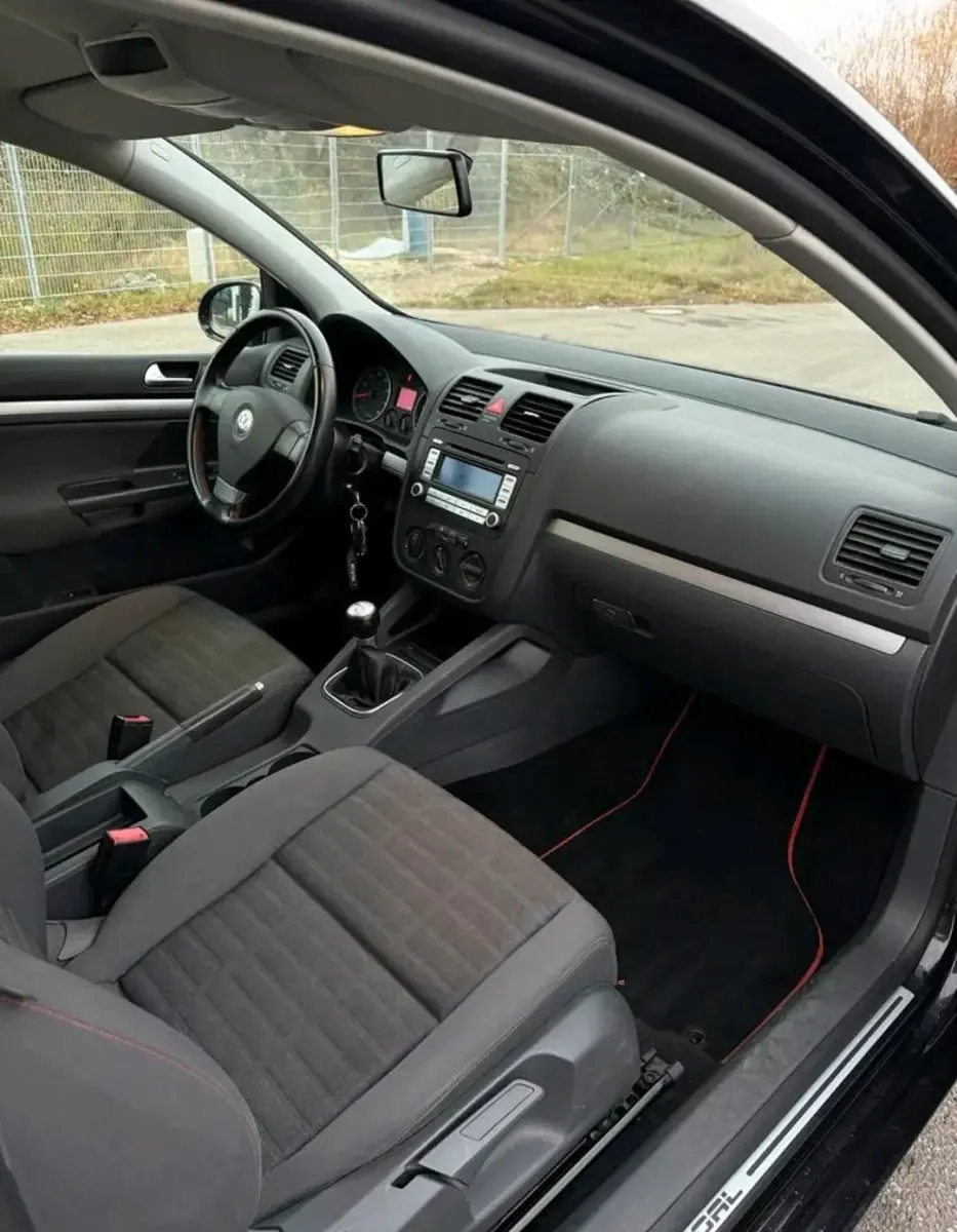 Gebraucht VW Golf V Goal 69 PS (50 kW) 2006 Schwarz Kleinwagen